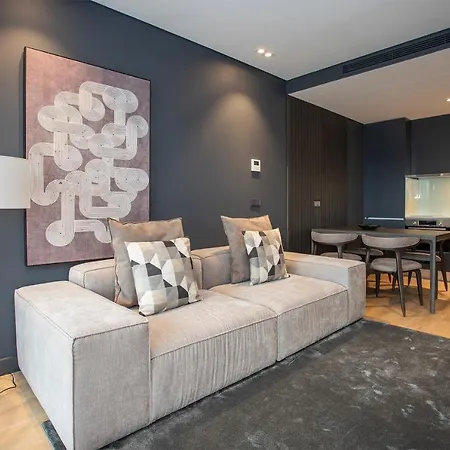 Apartment Liiiving In Porto - Dragao Pool View Apartments
