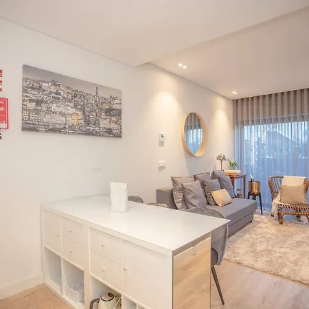 Liiiving In Porto - Dragao Pool View Apartments *