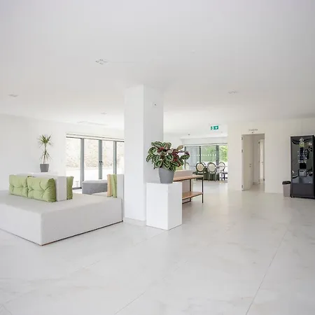 Liiiving In Porto - Dragao Pool View Apartments Porto